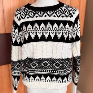 Hem & Thread Womens Size Small Black & White Knit Sweater